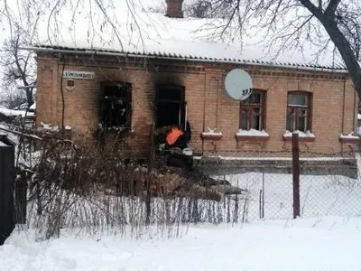 В Бердичеве при попытке покинуть горящее здание погиб мужчина