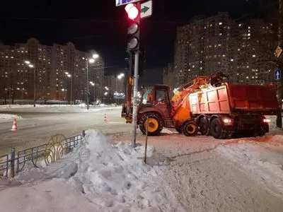 У столиці за добу вивезли 16 тис. тонн снігу