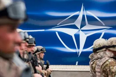 НАТО розширить свою місію в Іраку