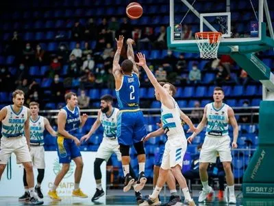 Сборная Украины по баскетболу победила Словению в квалификации чемпионата Европы