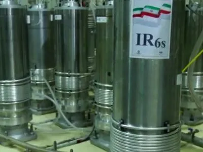 DPA: Иран продолжает наращивать запасы низкообогащенного урана вопреки ядерной сделке