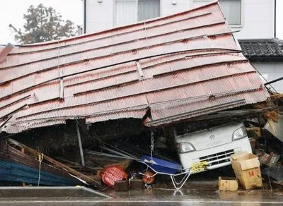 Погибшего из-за землетрясения в Японии нашли спустя более чем неделю