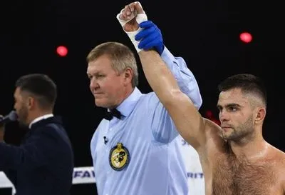 Украинский боксер вошел в топ-15 рейтинга WBO