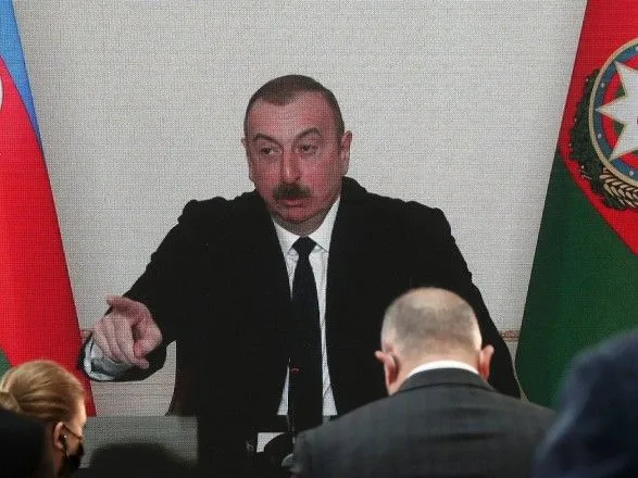 Президент Азербайджану виступив проти допомоги Росії у модернізації армії Вірменії