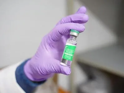 Канада зарегистрировала "индийскую" вакцину AstraZeneca и заявила о ее эффективности