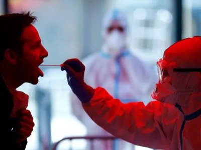 В Италии обнаружили мутацию коронавируса, которая не поддается вакцинам