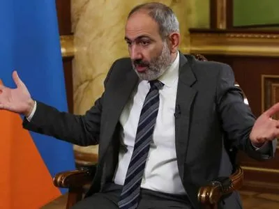 Опозиція Вірменії не погодилася на дострокові вибори без відставки прем'єра
