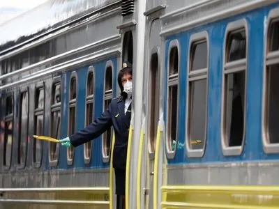 "Укрзалізниця" з 7 березня призупиняє висадку та посадку пасажирів у двох областях
