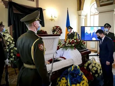В Киеве попрощались с первым министром иностранных дел независимой Украины Анатолием Зленко