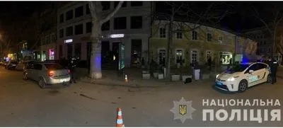 В центре Одессы произошла перестрелка, ранены трое человек