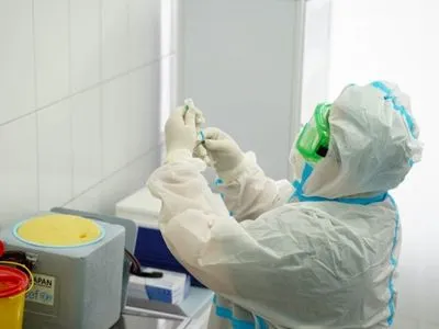 Вакцинацію від COVID-19 в Україні допоможе проводити МВС: нарада у Зеленського