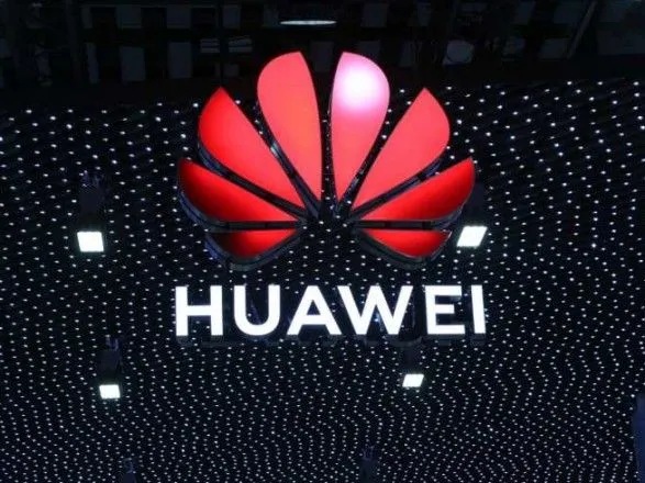 США вводять нові обмеження для постачальників Huawei