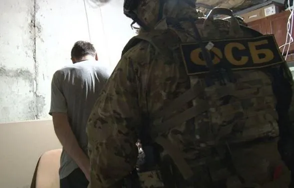В Ялте российские силовики провели обыски у последователей "Свидетелей Иеговы"