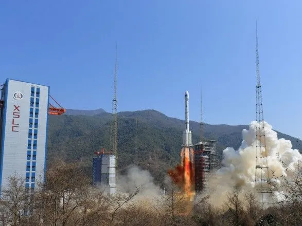 В Китае состоялся успешный запуск ракеты нового поколения "Чанчжэн-7А"