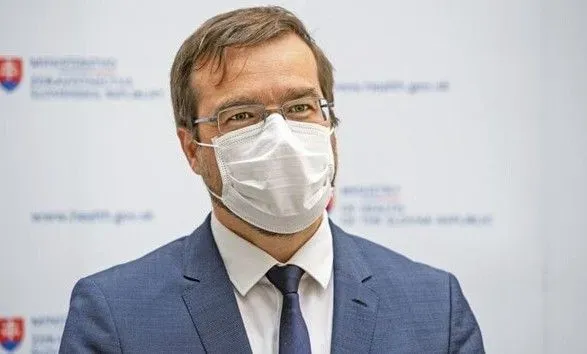 Міністр охорони здоров’я Словаччини подав у відставку через скандал із російською вакциною