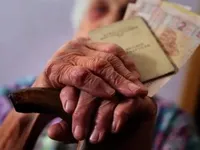 В Украине с 1 апреля повысят пенсионный возраст для части граждан