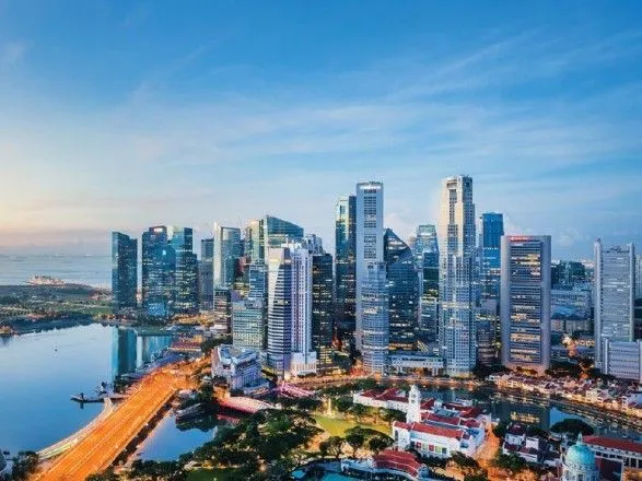 Сінгапур до кінця року може відкрити кордони