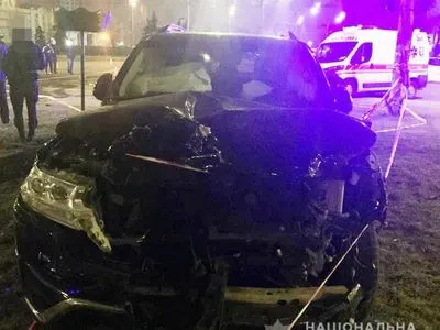 Пьяный водитель на внедорожнике влетел в Skoda на Троещине: два человека из легковушки погибли на месте