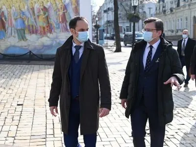 Глава МИД Словении приехал в Киев: на повестке дня сотрудничество и Восточное партнерство