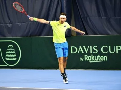 Теннисист Стаховский пробился в четвертьфинал турнира в Италии