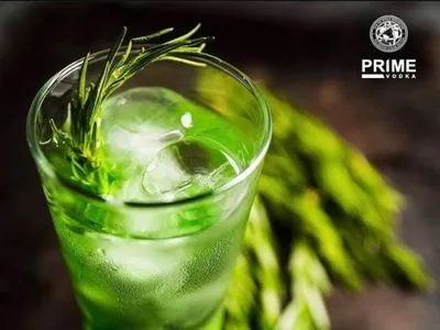 Стакан ирландского настроения: зеленые коктейли в День святого Патрика от экспертов Prime