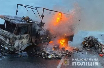 Загорелись после столкновения: из-за смертельного ДТП с военным КамАЗом открыто производство