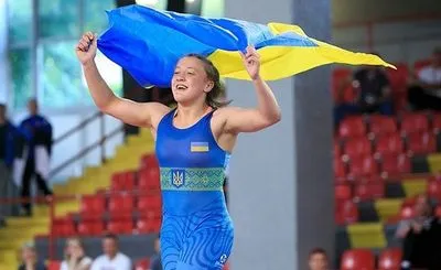 Двое украинских борчих завоевали олимпийские лицензии