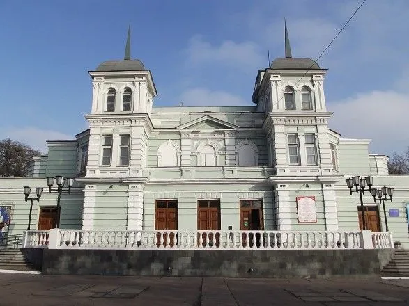 Український театр придбав пиріжок за 8 гривень через тендер на Prozorro