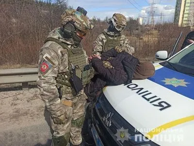 В Черниговской области задержали преступную группу за разбойное нападение на лесничего