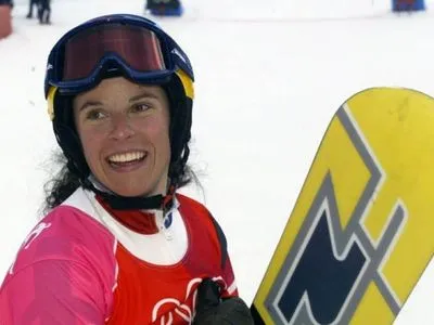 Стала жертвою сходження лавини: загинула чемпіонка світу зі сноубордингу