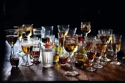 Insider: п’ять корисних алкогольних альтернатив замість пива та солодких коктейлів