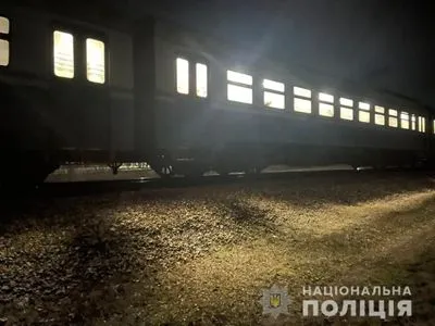 В Харьковской области поезд сбил женщину. Пострадавшая скончалась в больнице