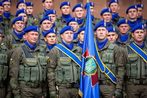 Зеленский присвоил почетные наименования воинским частям Нацгвардии