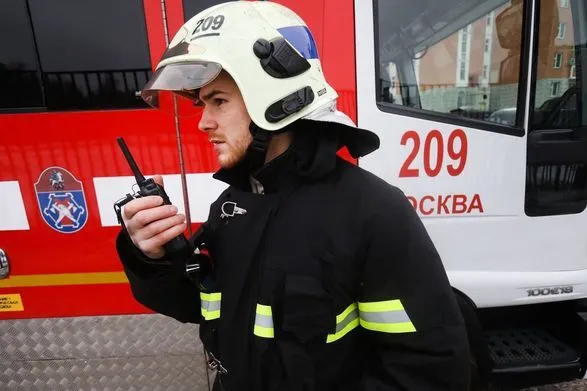 Масштабна пожежа спалахнула в московському парку Горького
