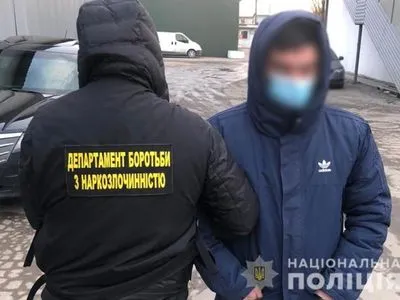 У Києві викрили наркодилера, що продавав кокаїн за “біткоїни”