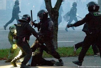 Во время субботних протестов в Беларуси задержали около 250 человек