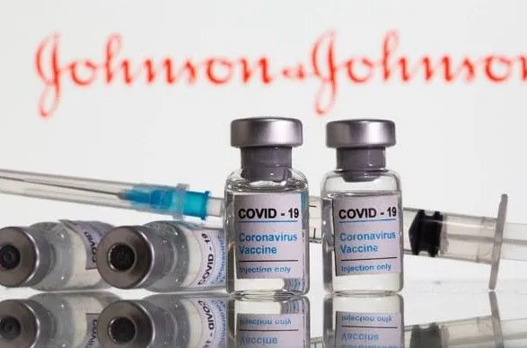 Johnson & Johnson начнет поставки вакцины от коронавируса в Европу с 19 апреля