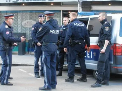 В Австрії невідомі напали на підлітків з України: справа на контролі посольства