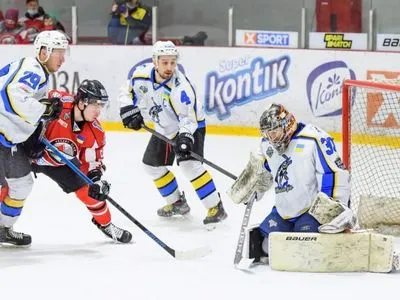 ХК "Донбасс" одержал победу в первой игре полуфинала УХЛ