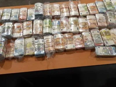 У Нідерландах поліція затримала українця з мільйонами євро готівки