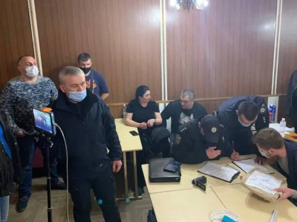 Довыборы в Раду: на одном из участков на Прикарпатье недосчитались бюллетеней