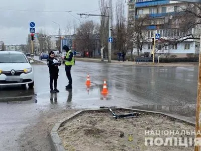 На Луганщині легковик збив 12-річну дитину