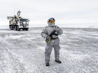 ЗМІ опублікували кадри розширення російської військової присутності в Арктиці
