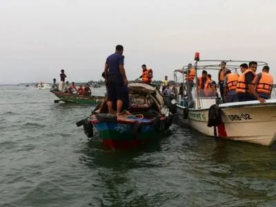 У Бангладеш затонув паром з пасажирами: є загиблі