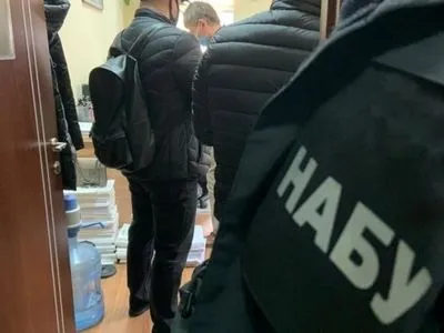 У Києві на хабарі у 100 тис. дол. спіймали двох адвокатів, серед них - брат голови ОАСК Вовка