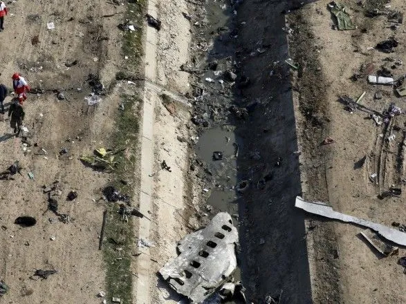 Катастрофа самолета МАУ: обвинения в причастности к сбиванию самолета выдвинули 10 иранцам