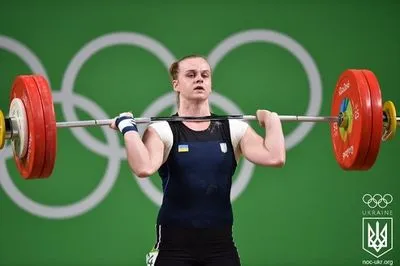Випередила двох росіянок у Москві: українка стала абсолютною чемпіонкою Європи з важкої атлетики