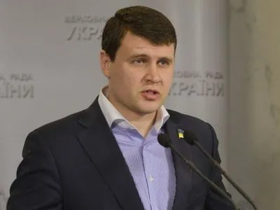 Решения бесхребетного монобольшинства создали безответственное правительство - Ивченко