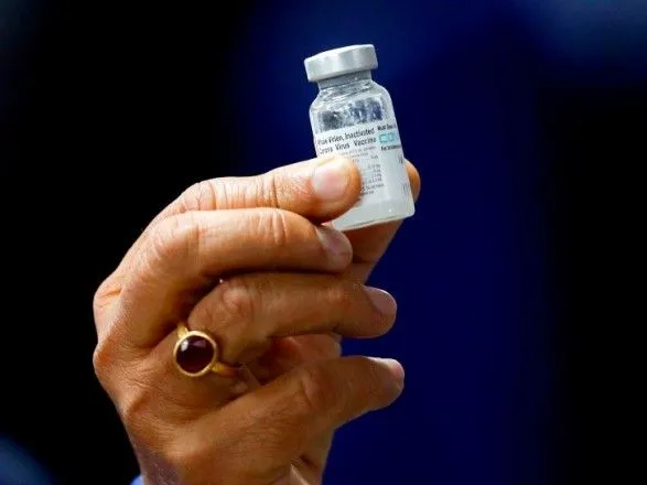 Індія розслідує побічні ефекти від вакцини Covidshield, яку закупила Україна