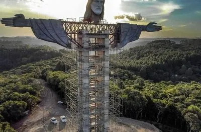 В Бразилии строят самую высокую статую Иисуса Христа